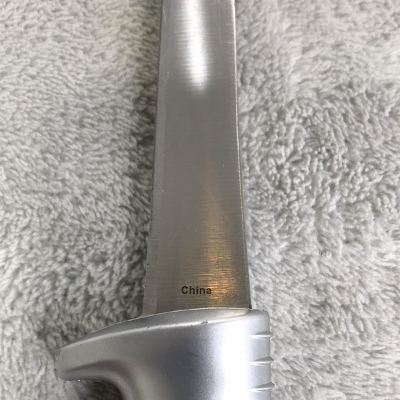 Rapala Fillet Knife, Fish Pro with 6" Blade - Picture 5 of 9